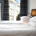 The Liverpool Inn, stylish and contemporary en-suite bedrooms, rooms come equipped with televisions and free wi-fi.